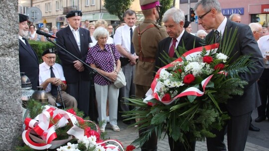 Wybiła Godzina ?W? ? Cześć i chwała bohaterom! [video]