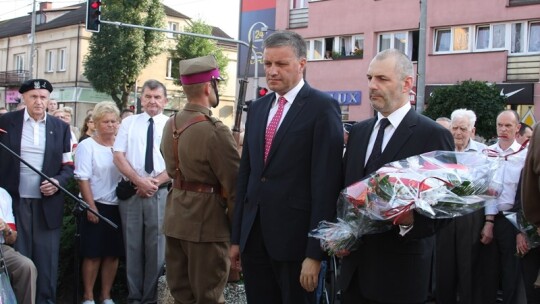 Wybiła Godzina ?W? ? Cześć i chwała bohaterom! [video]