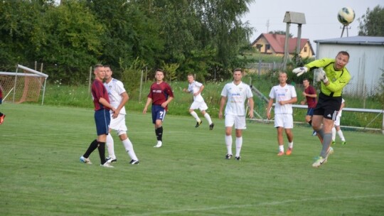 Dziurawa obrona i hokejowy wynik Wilgi