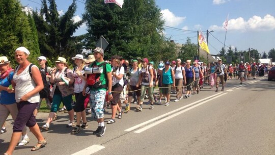 Za krokiem krok ? pielgrzymka dzień po dniu