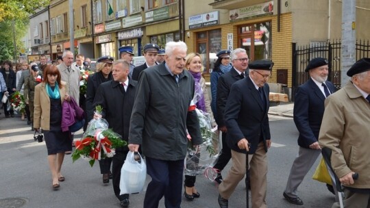 Gdzie żołnierzy naszych kwiat?