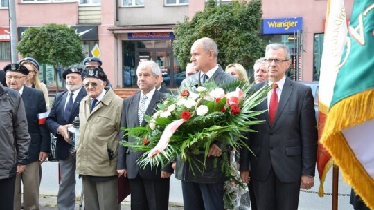 Gdzie żołnierzy naszych kwiat?