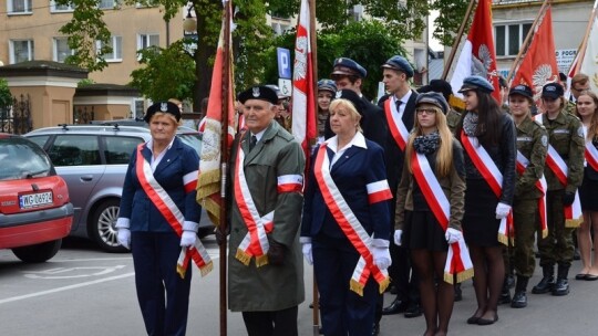 Gdzie żołnierzy naszych kwiat?