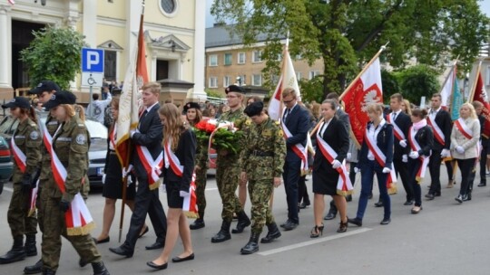 Gdzie żołnierzy naszych kwiat?