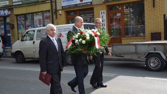 Gdzie żołnierzy naszych kwiat?