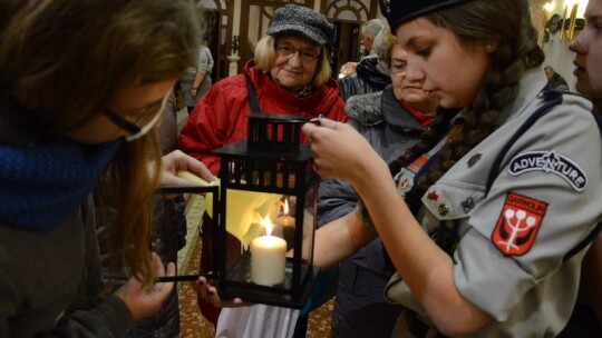 Światło z Betlejem rozświeca powiat