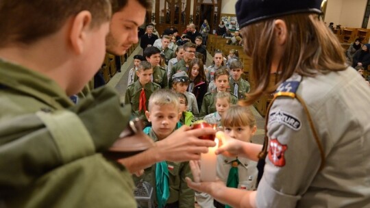 Światło z Betlejem rozświeca powiat