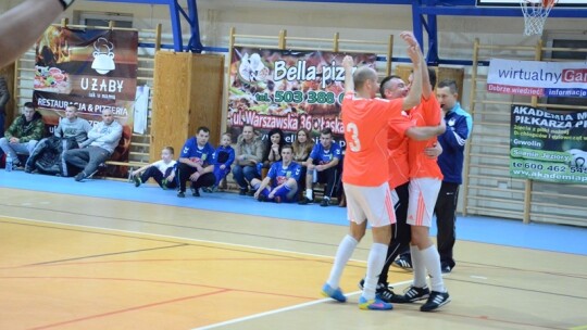 Żabczyńscy najlepsi w Zakładowym Turnieju Futsalu