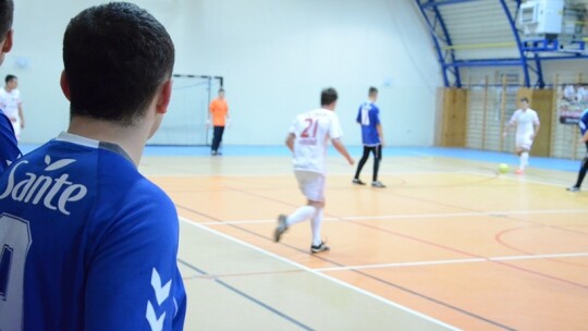 Żabczyńscy najlepsi w Zakładowym Turnieju Futsalu