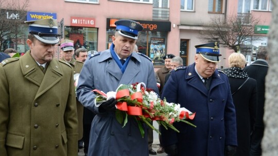 Wyklęci upamiętnieni tablicą