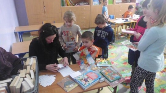 Objazdowa biblioteka w Borowiu