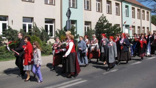 3 Maja w Borowiu 3 Maja w Borowiu