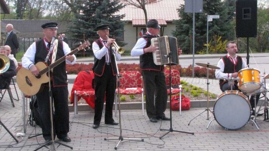 3 Maja w Borowiu 3 Maja w Borowiu