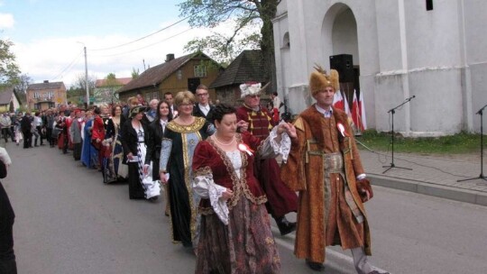 3 Maja w Borowiu 3 Maja w Borowiu