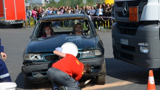 Cysterna zderzyła się z oplem na Shellu