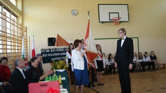 Prawie 1000 abiturientów rusza w świat Prawie 1000 abiturientów rusza w świat