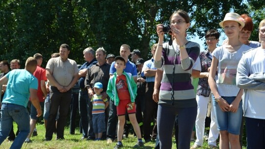 Beata Szydło na wałach wiślanych