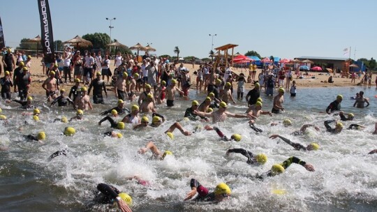 Triathloniści upału się nie boją