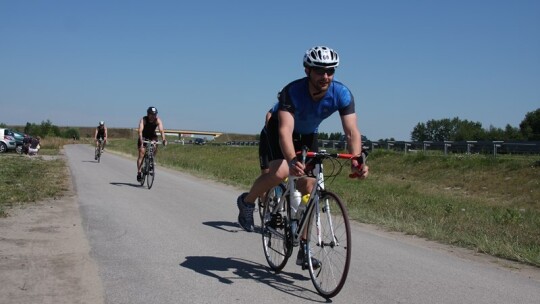 Triathloniści upału się nie boją