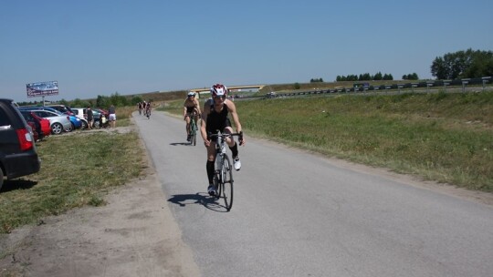 Triathloniści upału się nie boją