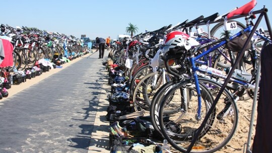 Triathloniści upału się nie boją