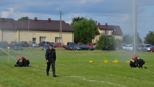 Samorządki przed Uninem i Chęcinami