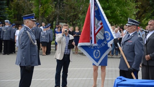 Garwolińscy policjanci ze sztandarem