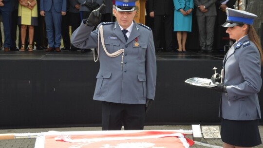 Garwolińscy policjanci ze sztandarem