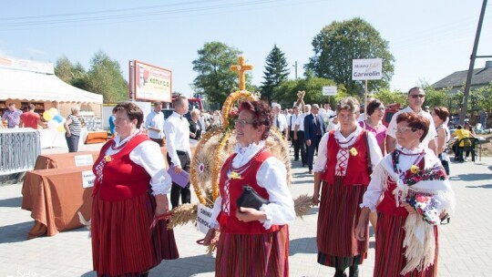 W podziękowaniu za plony ? Dożynki Powiatowe w Żelechowie