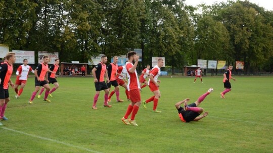 Wilga na fali. Bramka ?stadiony świata? przy Sportowej