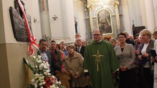 Pamięć i wdzięczność ? tablica dla ks. Józefa Szajdy