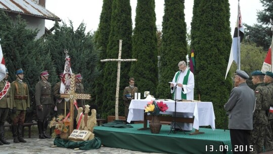 Przewóz: pamiątkowa tablica dla obrońców mostu