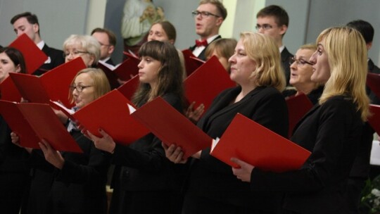 Dni Muzyki Chóralnej - finał na 6 chórów