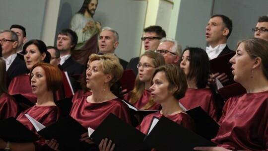 Dni Muzyki Chóralnej - finał na 6 chórów