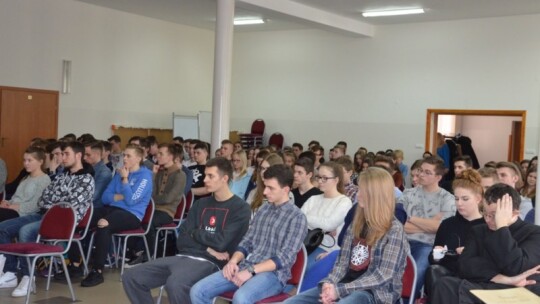 Młodzi pytają o Polskę