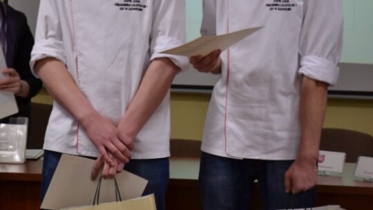 Młodzi kucharze docenieni Młodzi kucharze docenieni