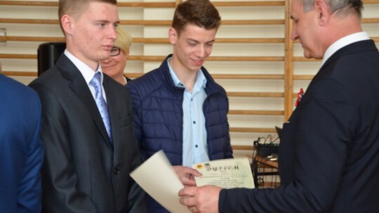 Najlepsi w konkursie literackim