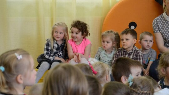 Para prezydencka opowiadała bajki w Michałówce [video]