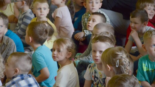 Para prezydencka opowiadała bajki w Michałówce [video]