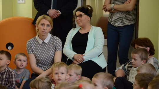 Para prezydencka opowiadała bajki w Michałówce [video]