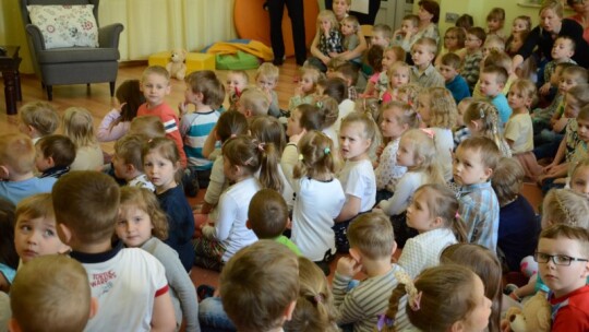 Para prezydencka opowiadała bajki w Michałówce [video]