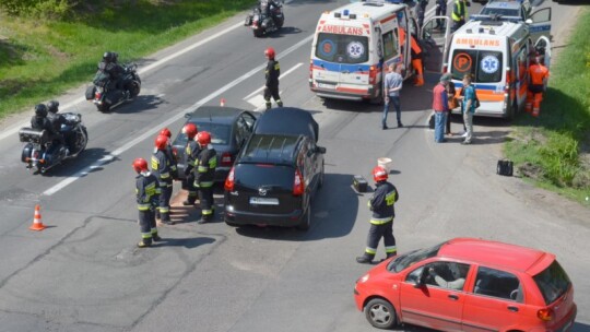 Wypadek na DK 17. Pijany wyciągnął kluczyki ze stacyjki