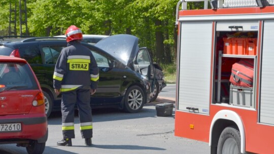 Wypadek na DK 17. Pijany wyciągnął kluczyki ze stacyjki