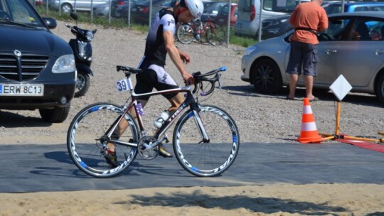 Pływali, jeździli, biegali. Triathlon garwoliński po raz trzeci