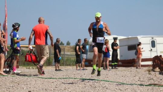 Pływali, jeździli, biegali. Triathlon garwoliński po raz trzeci