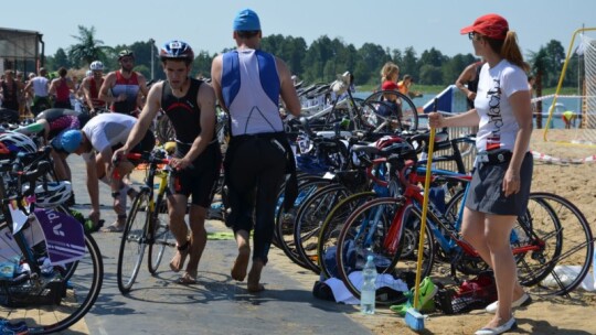 Pływali, jeździli, biegali. Triathlon garwoliński po raz trzeci