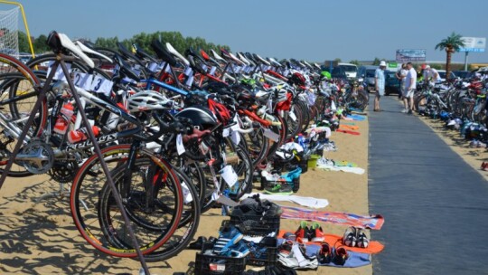 Pływali, jeździli, biegali. Triathlon garwoliński po raz trzeci