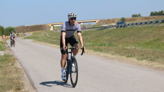 Pływali, jeździli, biegali. Triathlon garwoliński po raz trzeci