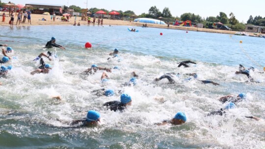 Pływali, jeździli, biegali. Triathlon garwoliński po raz trzeci