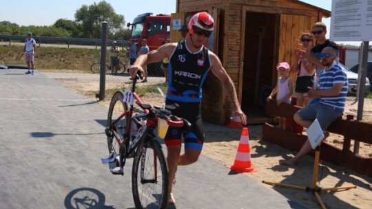 Pływali, jeździli, biegali. Triathlon garwoliński po raz trzeci